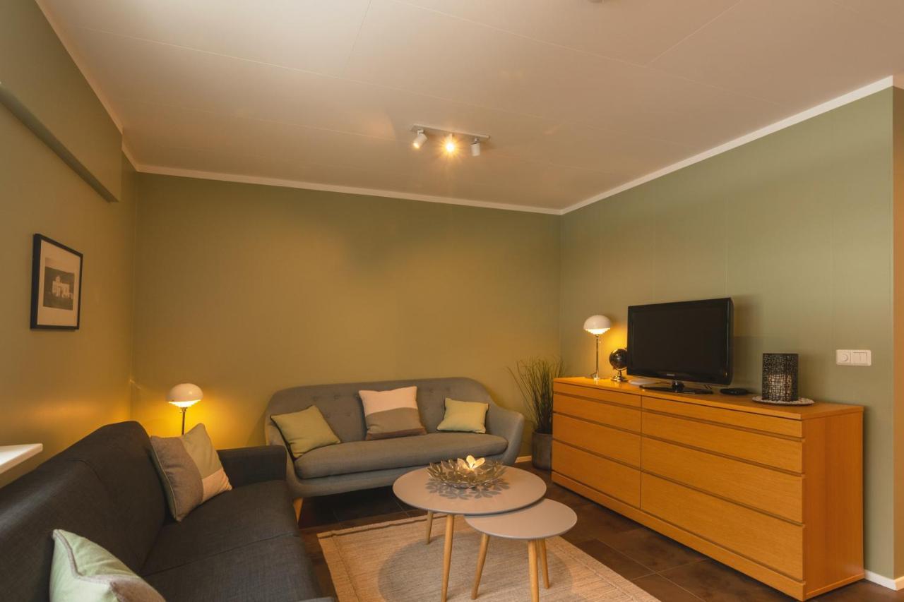 Old Town Modern Apartment Акурейри Экстерьер фото