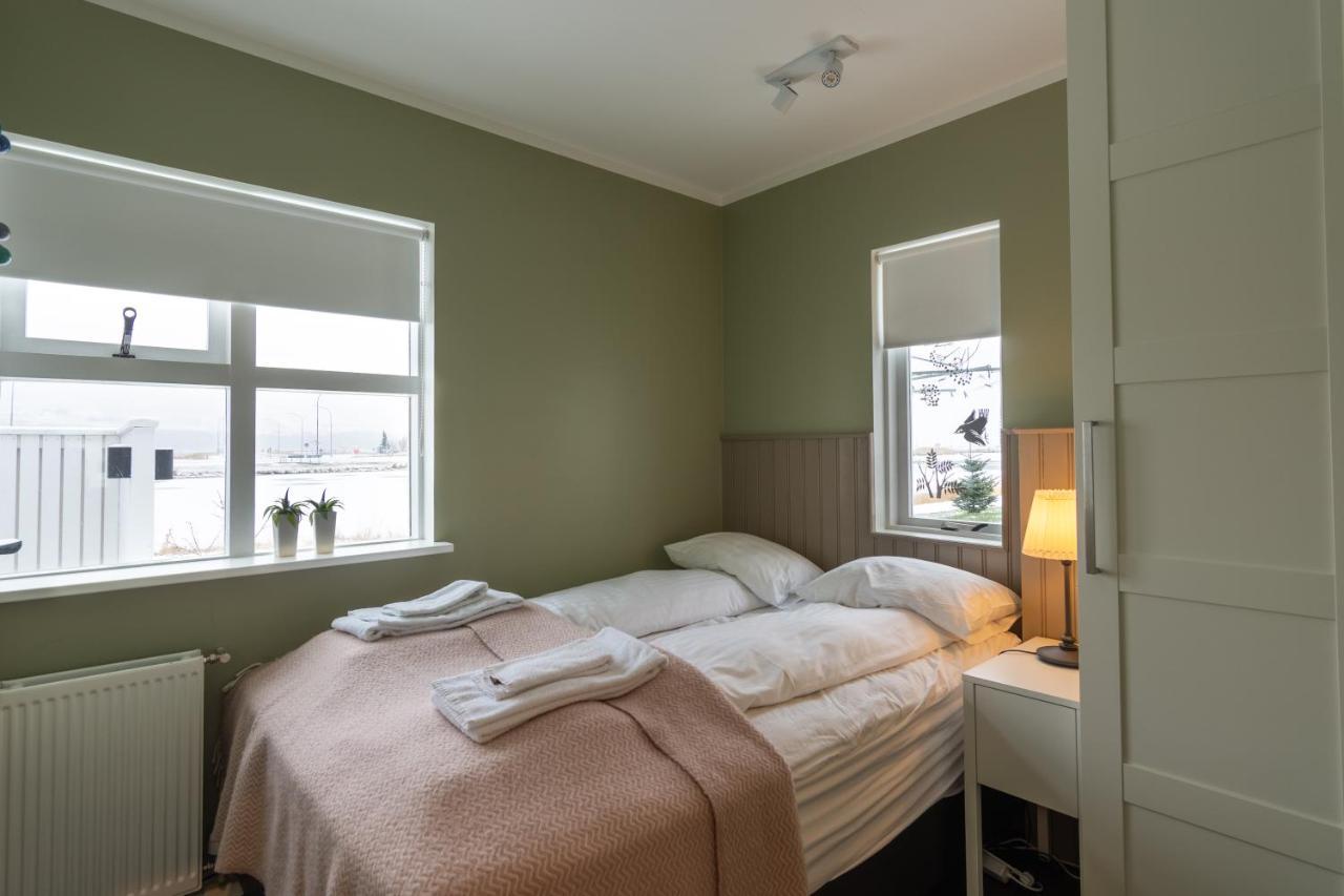 Old Town Modern Apartment Акурейри Экстерьер фото